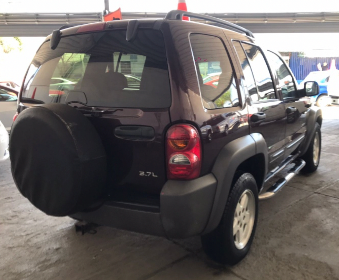 Jeep Liberty Sport 4x4 At