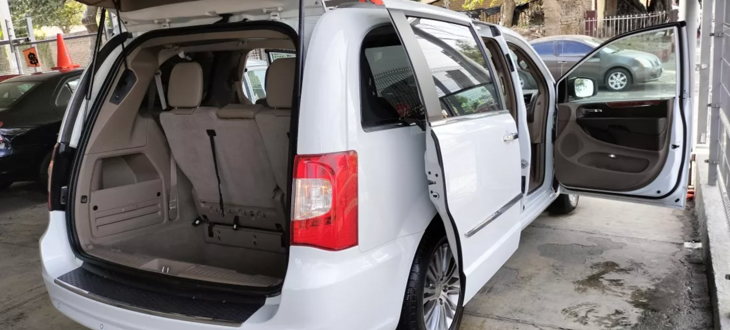 Chrysler Town & Country 3.6 Touring Piel Mt